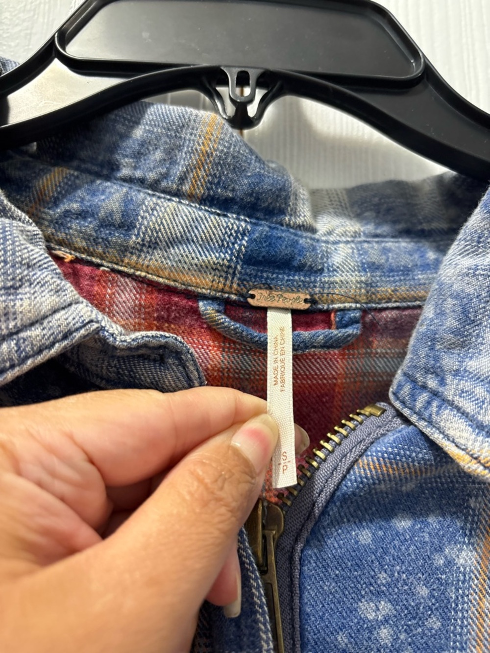 Free People Blue Deconstructed Plaid Denim Shirt Jacket Studded Zip Up - Picture 5 of 6